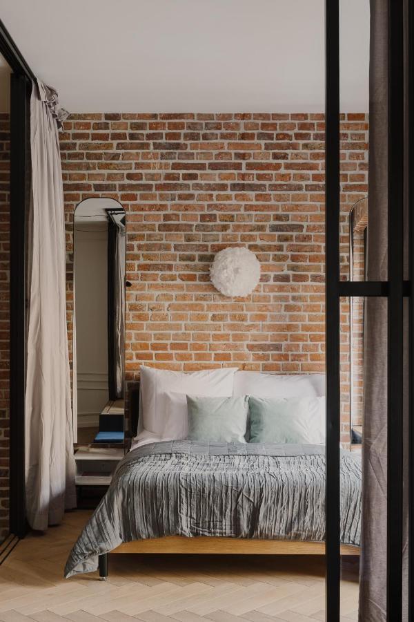 Larry Bird Old Town By Willywalls Cracovie Extérieur photo