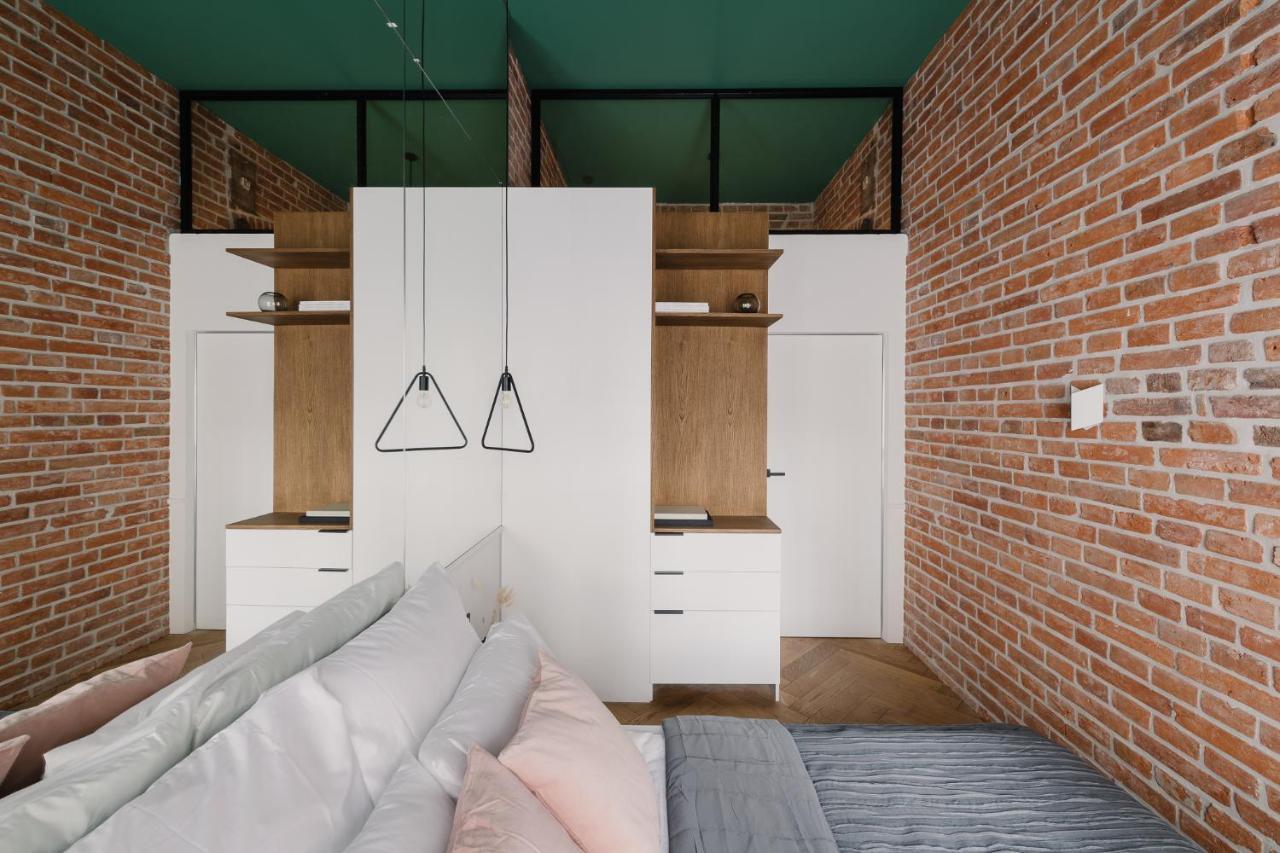 Larry Bird Old Town By Willywalls Cracovie Extérieur photo